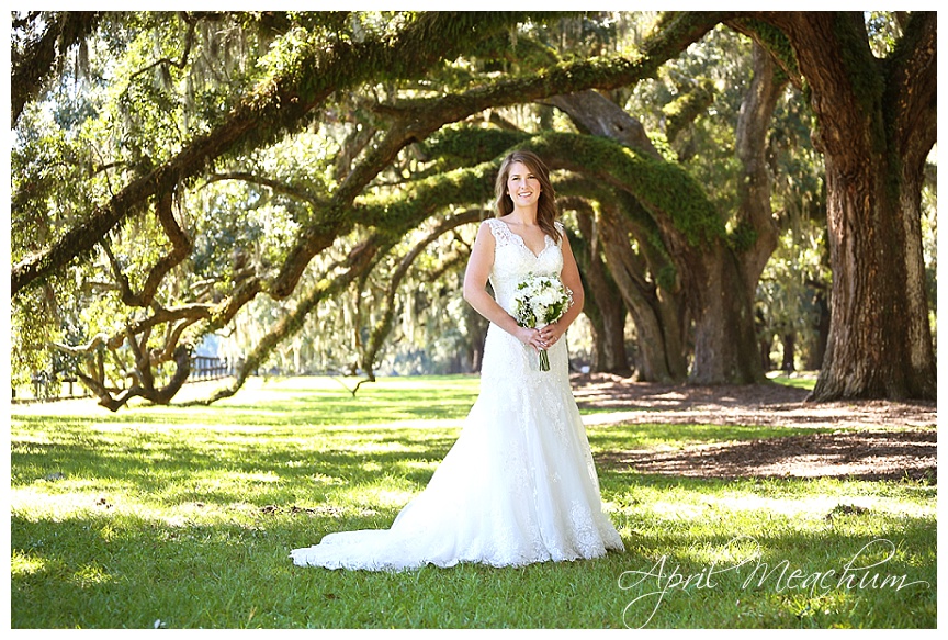 Boone_Hall_Plantation_Bridal_April_Meachum_0185.jpg