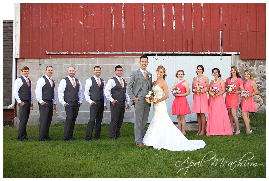 Wisconsin_Barn_Wedding_April_Meachum_0166.jpg