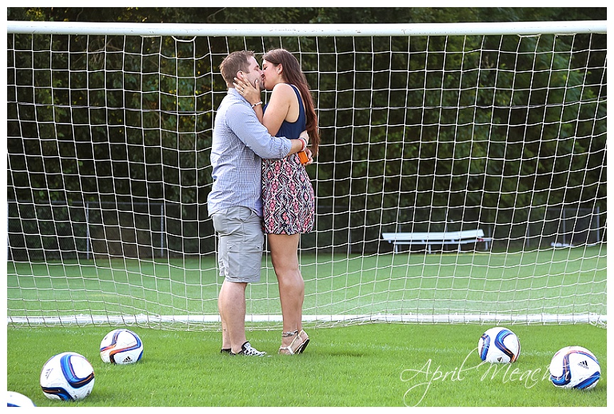 Boone_Hall_Plantation_Engagement_April_Meachum_0245.jpg