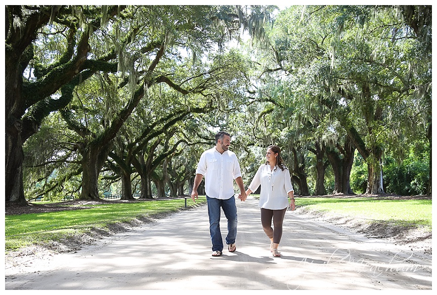 Boone_Hall_Plantation_Engagement_Photography_April_Meachum_0300.jpg