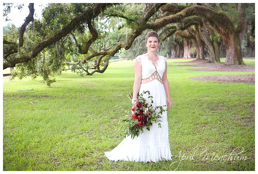 Boone_Hall_Plantation_Wedding_Photography_April_Meachum_0303.jpg
