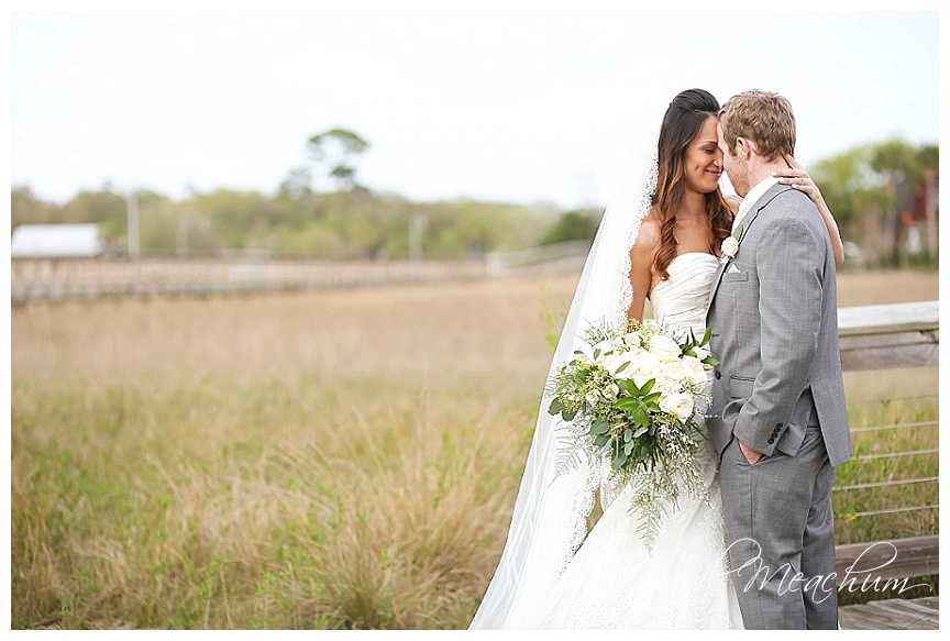 Charleston_Wedding_Cottage_on_the_Creek_April_Meachum_0036.jpg