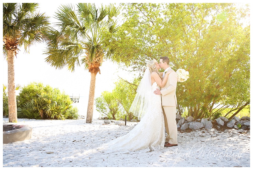 Charleston_Harbor_Resort_Wedding_Photography_April_Meachum_0100.jpg