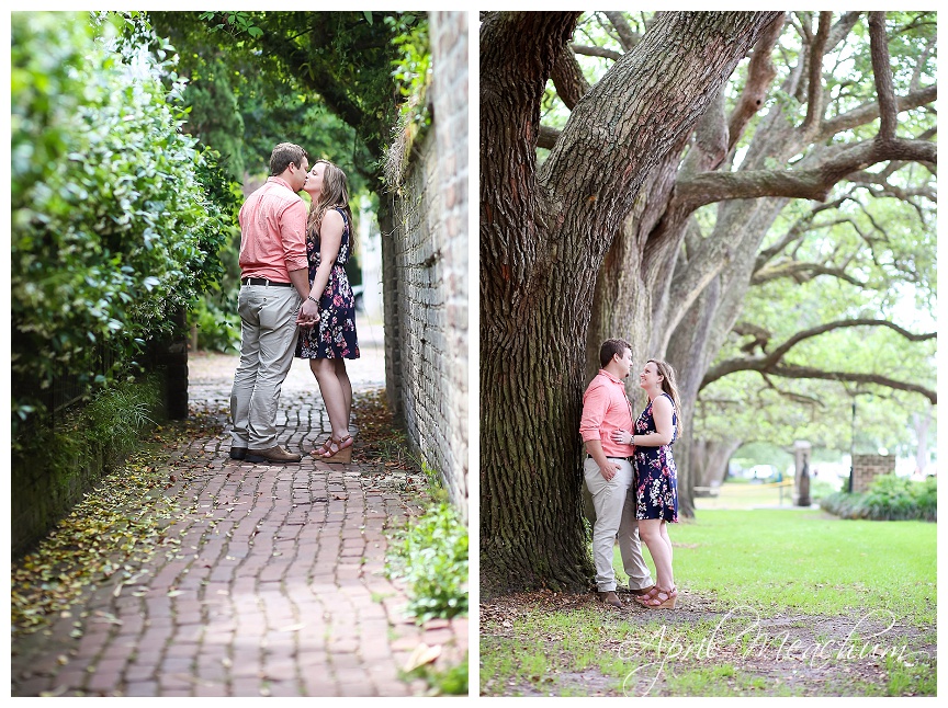 Downtown_Charleston_Engagement_Photos_April_Meachum_0090.jpg