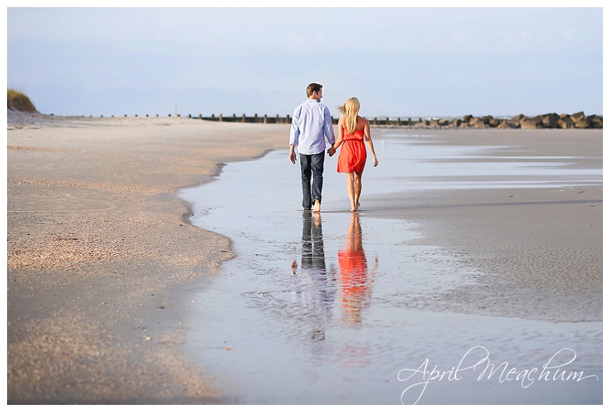 Folly_Beach_Engagement_Photography_April_Meachum_0117.jpg