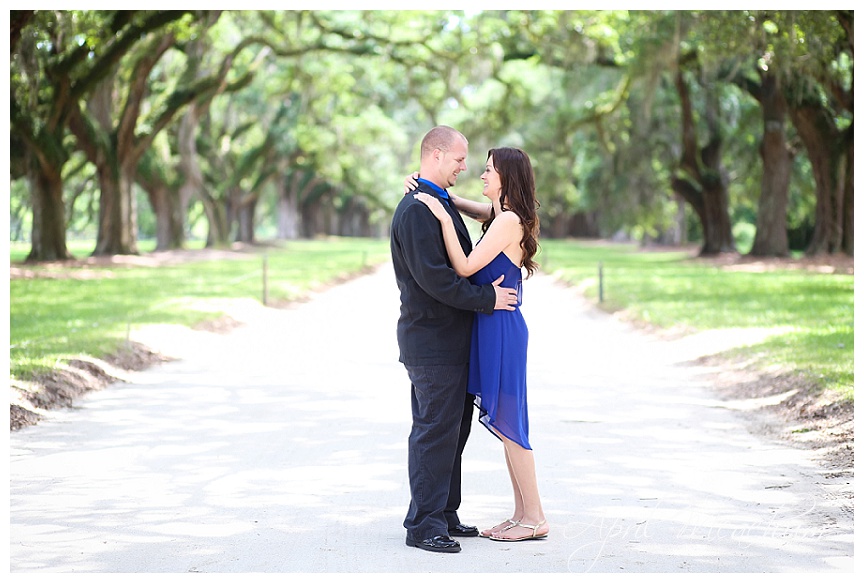 Boone Hall_Plantation_Engagement_Photography_April_Meachum_0162.jpg