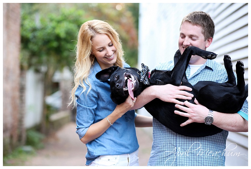 Engagement_Downtown_Charleston_Wedding_Photographer_April_Meachum_0418.jpg