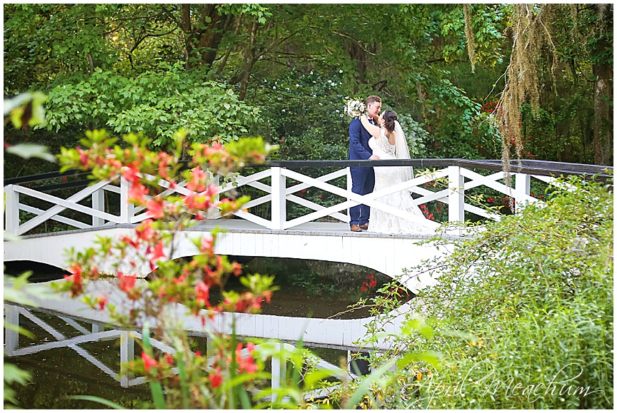 Magnolia_Plantation_Charleston_Wedding_Photographer_April_Meachum_0353.jpg