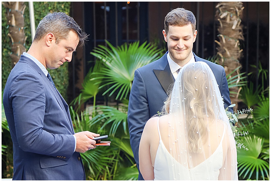 Downtown_Charleston_Wedding_Photographer_April_Meachum_0382.jpg