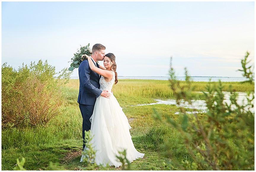 Charleston_Wedding_Photographer_April_Meachum_Alhambra_Hall_Mount_Pleasant_0587.jpg