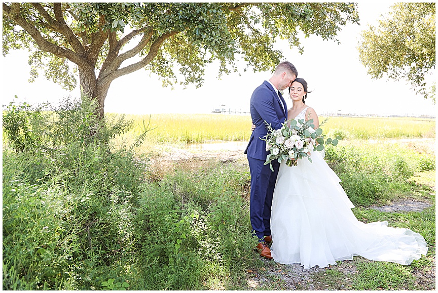 Charleston_Wedding_Photographer_April_Meachum_Alhambra_Hall_Mount_Pleasant_0596.jpg