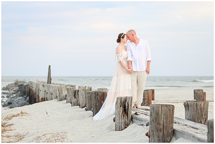 Charleston_Wedding_Photographer_April_Meachum_Folly_Beach_0472.jpg