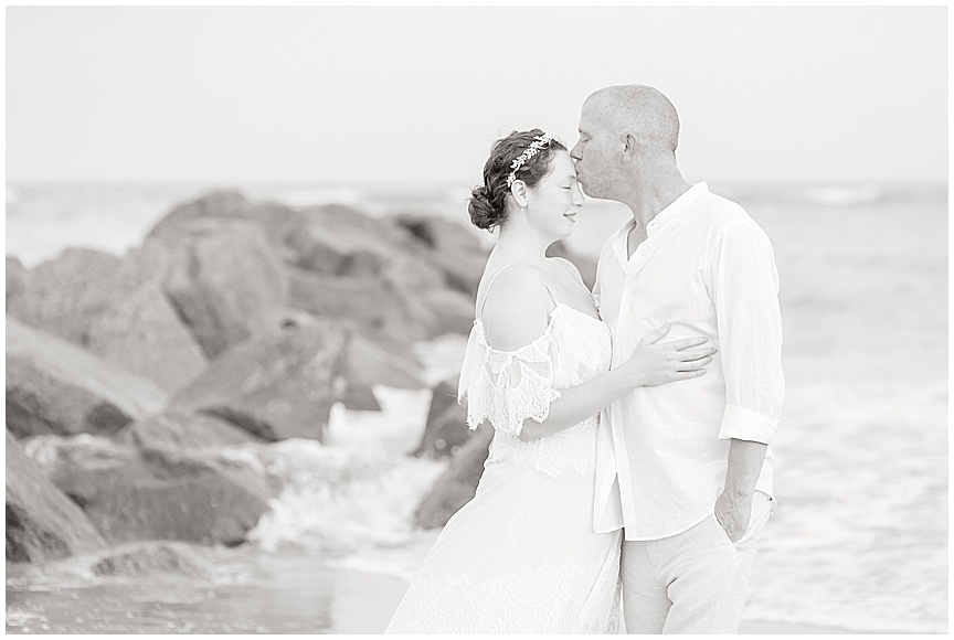 Charleston_Wedding_Photographer_April_Meachum_Folly_Beach_0490.jpg