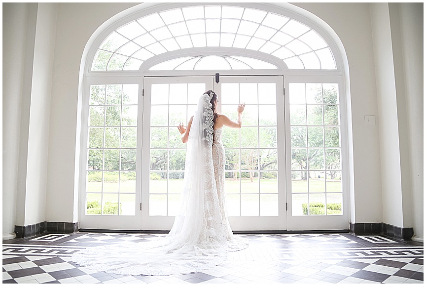 Lowndes Grove Bridal Session by Charleston Wedding Photographer April Meachum