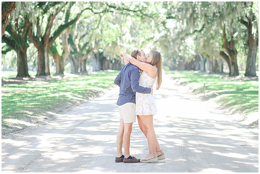 Boone Hall Plantation Proposal and Engagement Session by Charleston Wedding Photographer April Meachum_0670.jpg