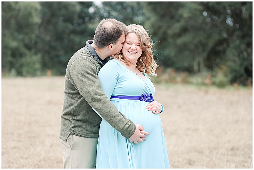 Charleston Estate Maternity Session by Wedding Photographer April Meachum_0822.jpg