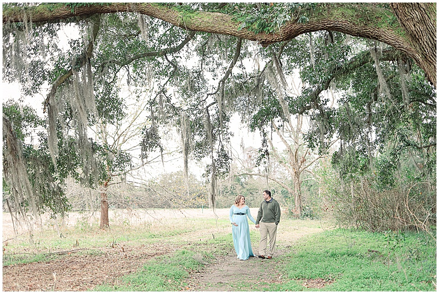 Charleston Estate Maternity Session by Wedding Photographer April Meachum_0832.jpg