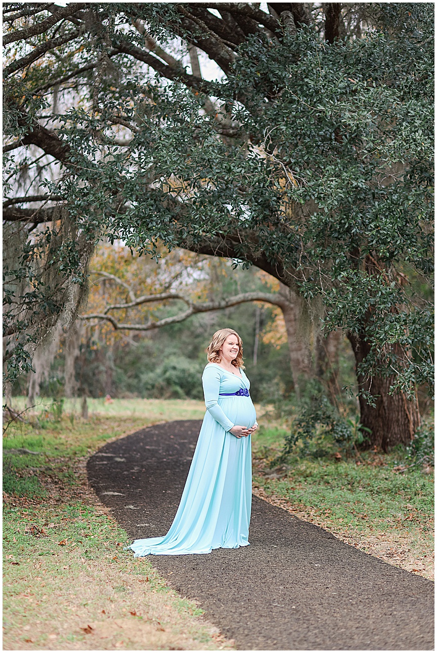 Charleston Estate Maternity Session by Wedding Photographer April Meachum_0844.jpg