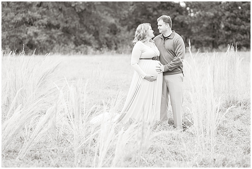 Charleston Estate Maternity Session by Wedding Photographer April Meachum_0856.jpg