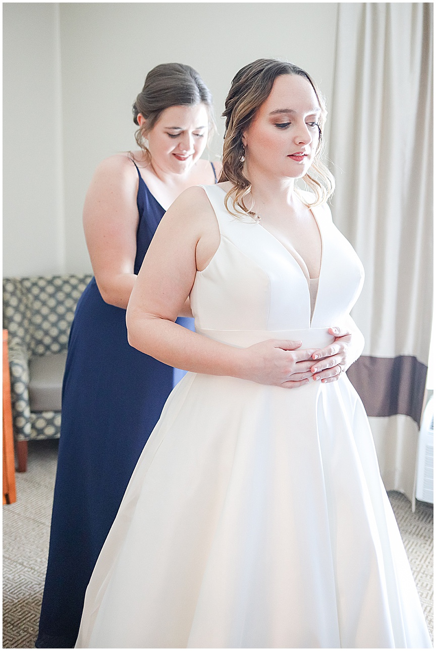 Charleston Harborside East Wedding in Mount Pleasant by Photographer April Meachum_0760.jpg