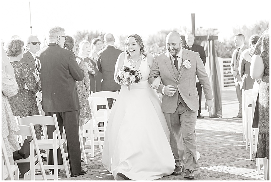 Charleston Harborside East Wedding in Mount Pleasant by Photographer April Meachum_0794.jpg