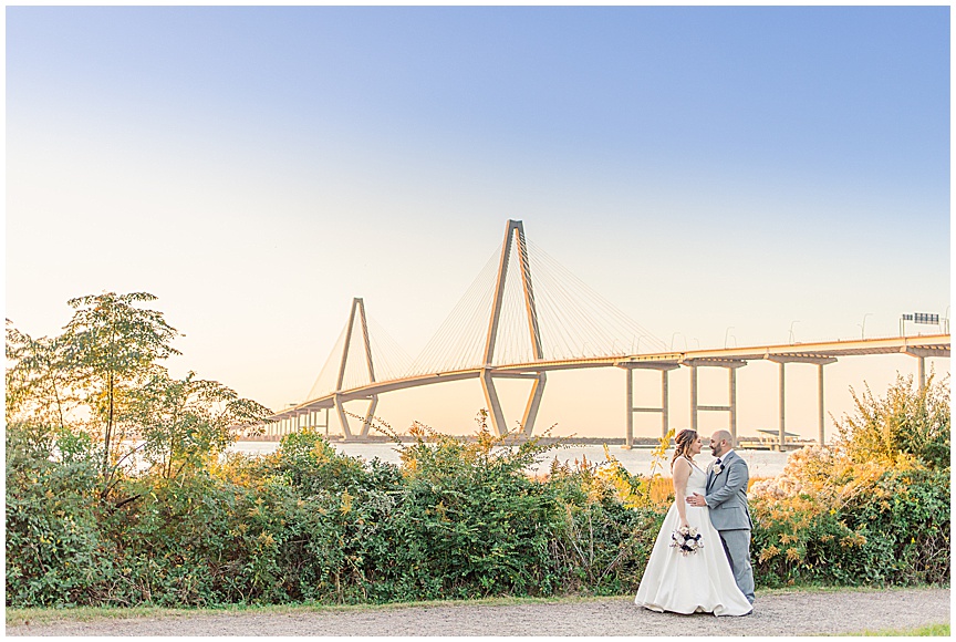 Charleston Harborside East Wedding in Mount Pleasant by Photographer April Meachum_0818.jpg