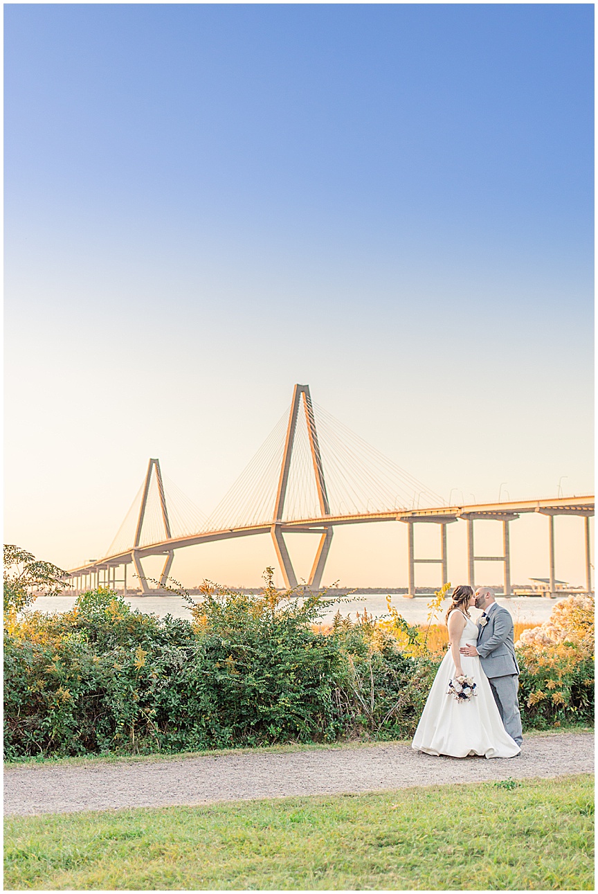 Charleston Harborside East Wedding in Mount Pleasant by Photographer April Meachum_0819.jpg