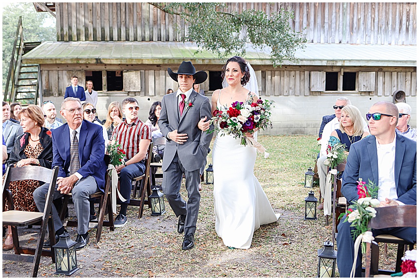 Charleston Wedding Photographer April Meachum Outdoor Wedding at Boals Farm_0879.jpg