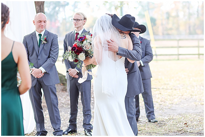 Charleston Wedding Photographer April Meachum Outdoor Wedding at Boals Farm_0881.jpg