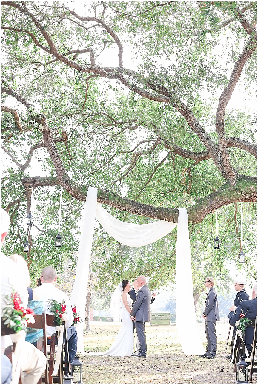 Charleston Wedding Photographer April Meachum Outdoor Wedding at Boals Farm_0886.jpg