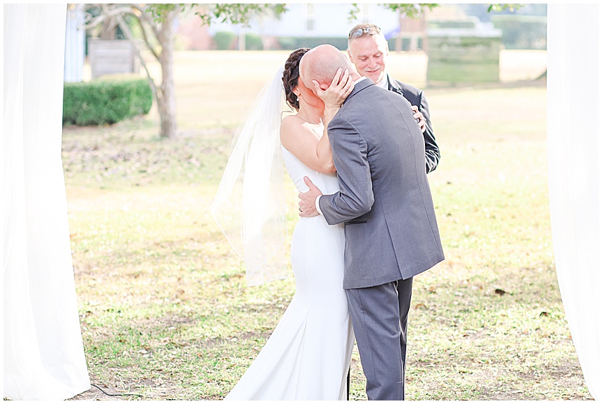 Charleston Wedding Photographer April Meachum Outdoor Wedding at Boals Farm_0896.jpg