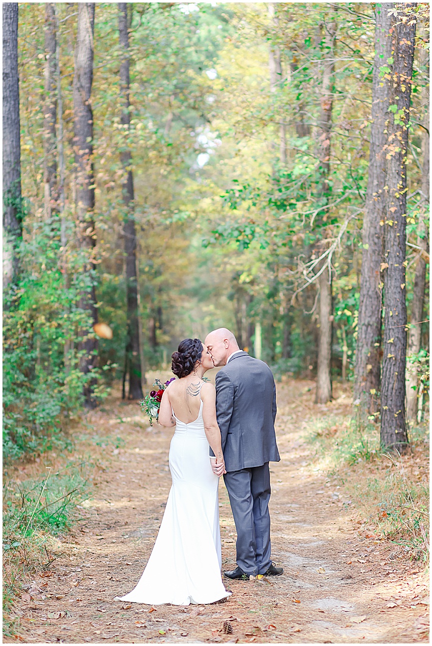 Charleston Wedding Photographer April Meachum Outdoor Wedding at Boals Farm_0931.jpg