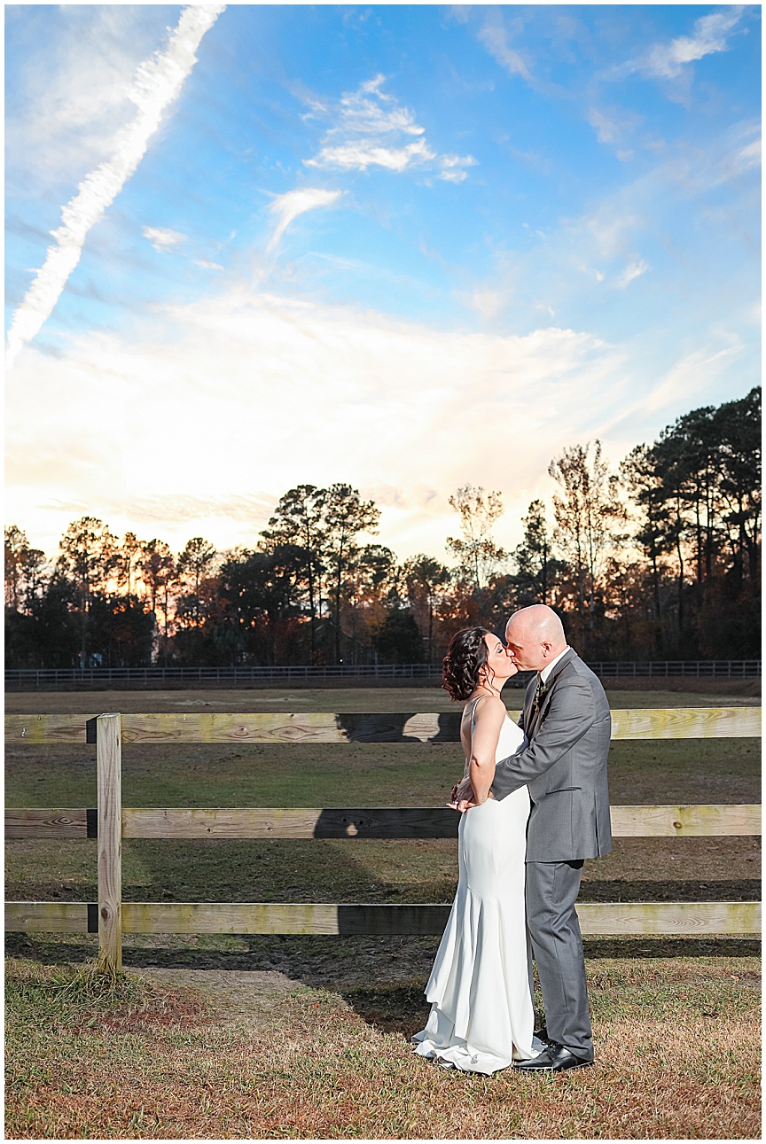 Charleston Wedding Photographer April Meachum Outdoor Wedding at Boals Farm_0955.jpg
