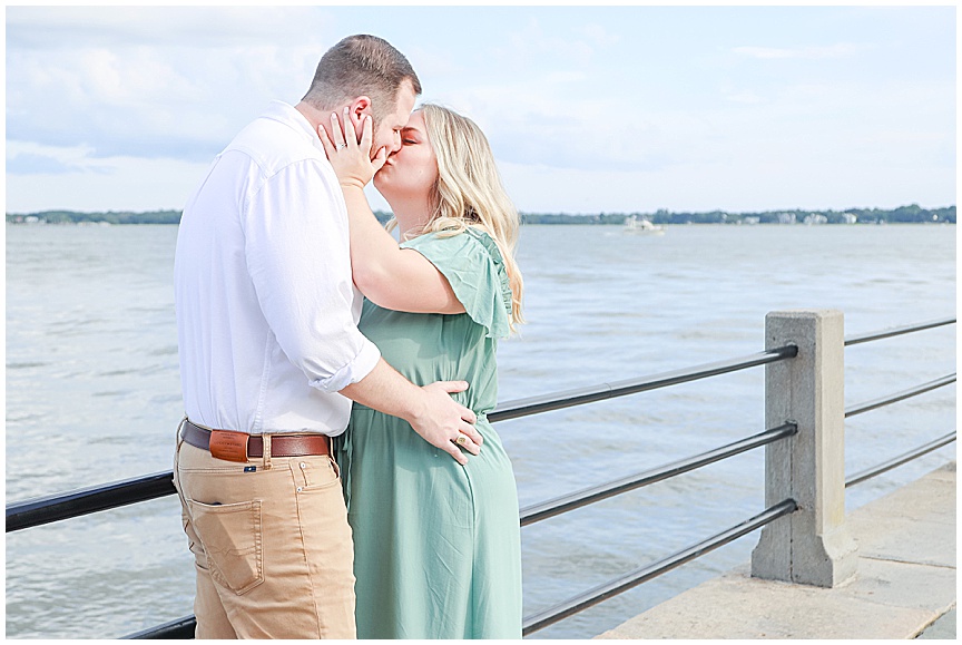 Downtown Charleston Engagement Photo Session by April Meachum Photography_0973.jpg