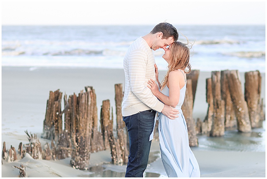 Downtown Charleston Engagement Photo Session by April Meachum Photography_0974.jpg