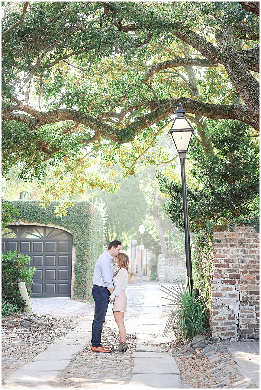 Downtown Charleston Engagement Photo Session by April Meachum Photography_0980.jpg