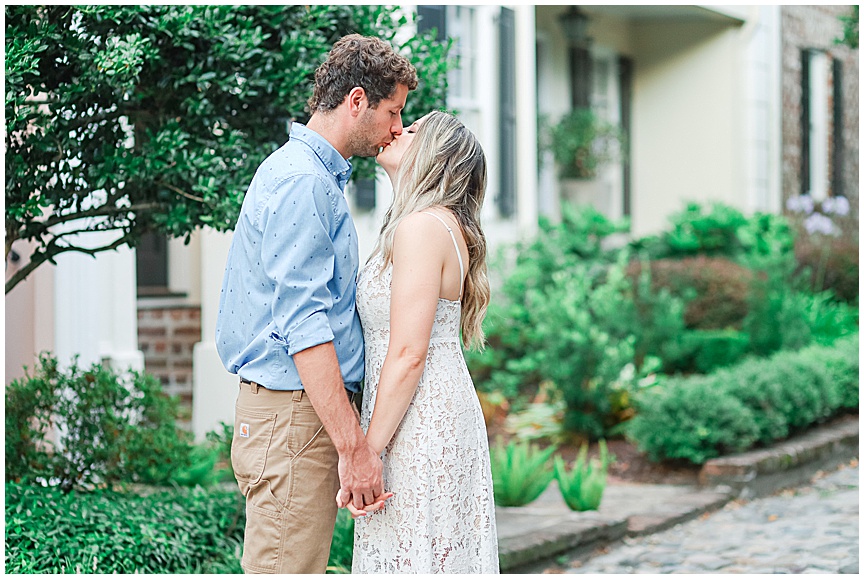 Downtown Charleston Sunrise Engagement Photo Session Ideas by Wedding Photographer April Meachum_0720.jpg