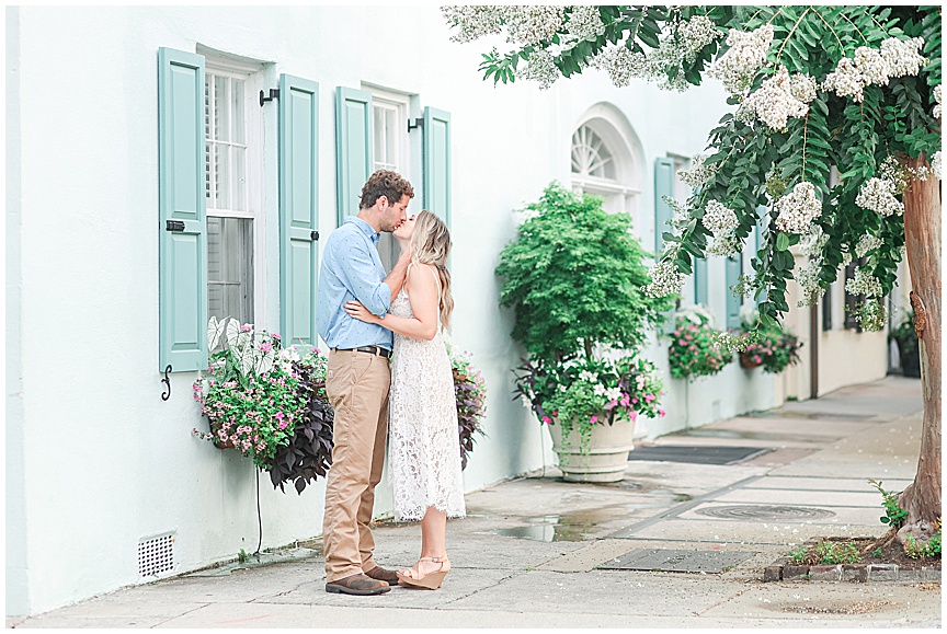 Charleston Wedding Photographer April Meachum captures a sunrise engagement session in Downtown Charleston South Carolina