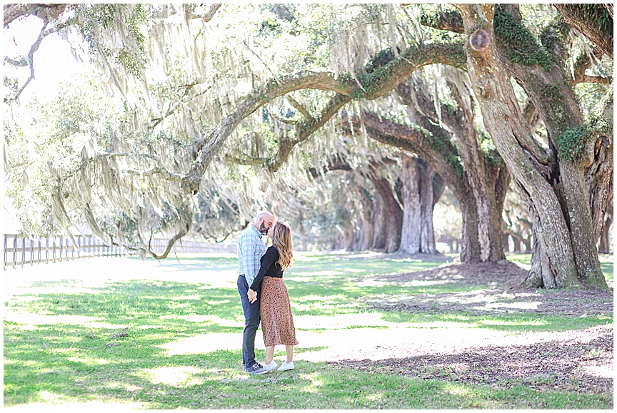 Boone Hall Plantation Proposal and Engagement Session in Charleston by April Meachum Photography_1129.jpg