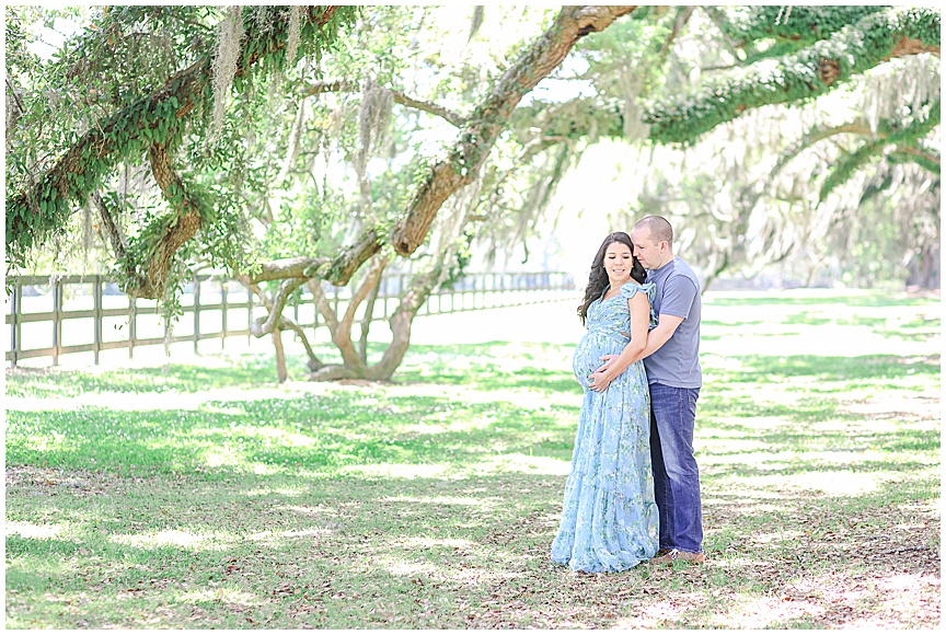 Boone Hall Plantation Maternity Session by Charleston Wedding Photographers April and Jared Meachum_1274.jpg