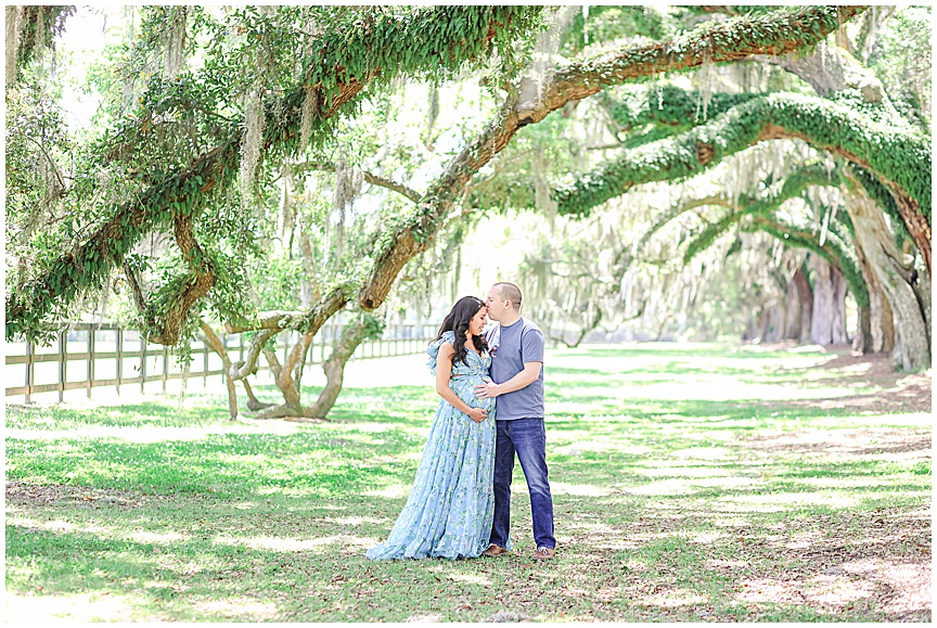 Boone Hall Plantation Maternity Session by Charleston Wedding Photographers April and Jared Meachum_1282.jpg