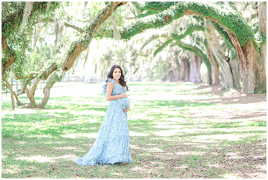 Boone Hall Plantation Maternity Session by Charleston Wedding Photographers April and Jared Meachum_1283.jpg