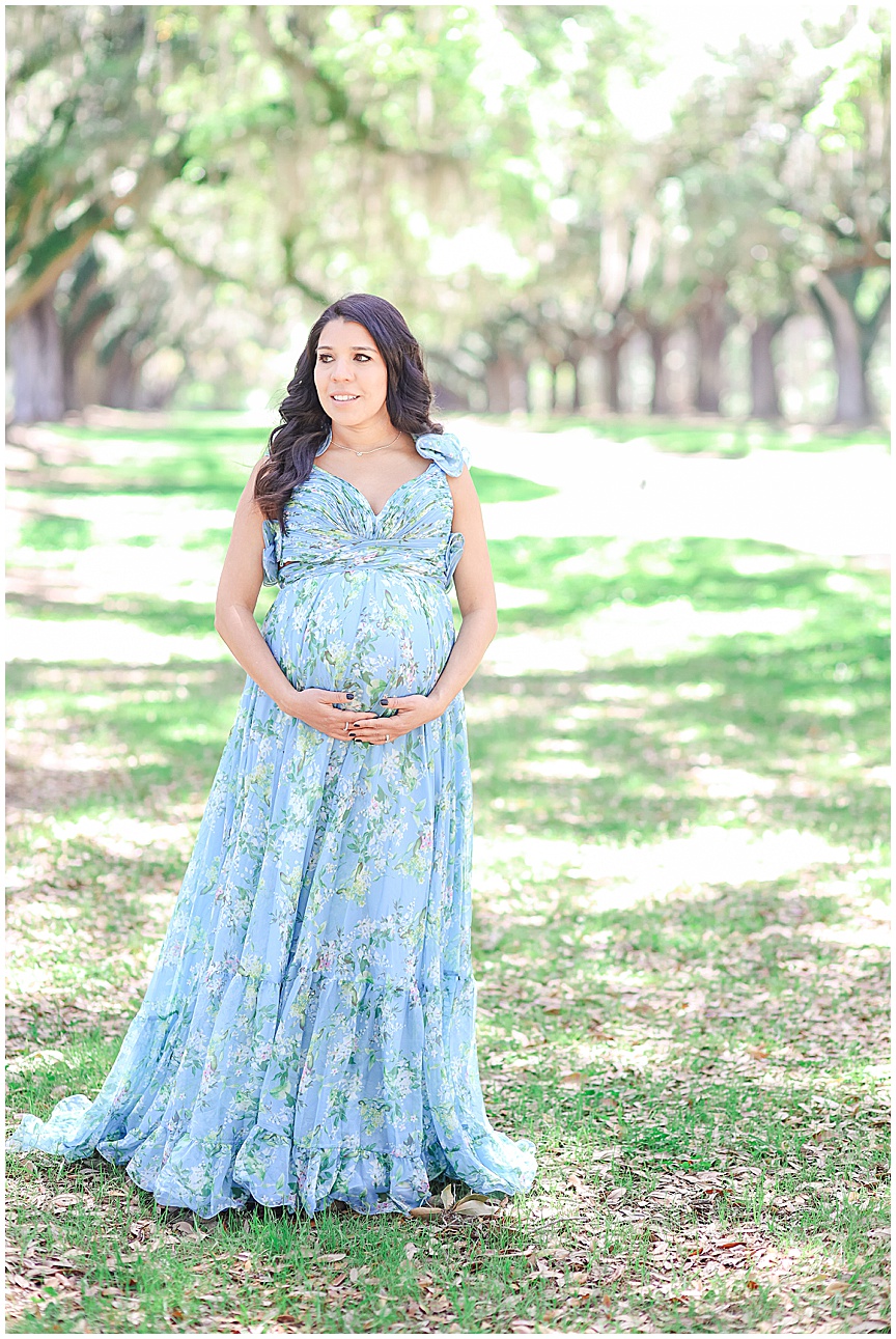 Boone Hall Plantation Maternity Session by Charleston Wedding Photographers April and Jared Meachum_1284.jpg