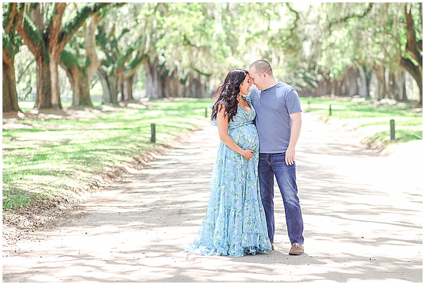 Boone Hall Plantation Maternity Session by Charleston Wedding Photographers April and Jared Meachum_1289.jpg