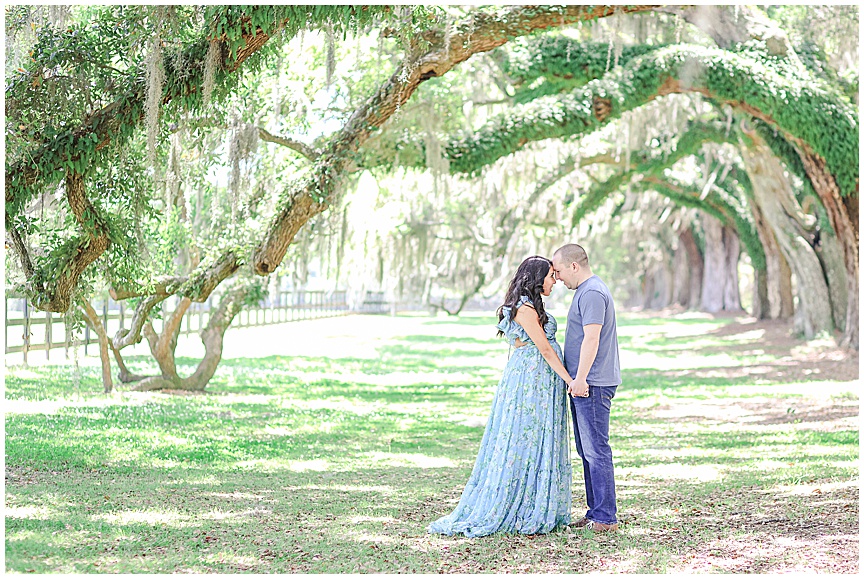 Boone Hall Plantation Maternity Session by Charleston Wedding Photographers April and Jared Meachum_1305.jpg