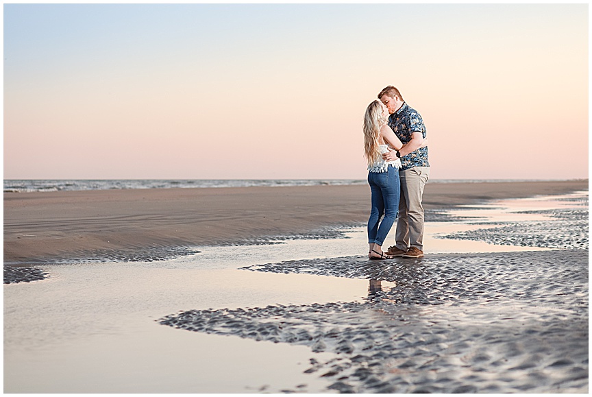 Folly Beach Engagement Session by Charleston Wedding Photographers April and Jared Meachum_1267.jpg