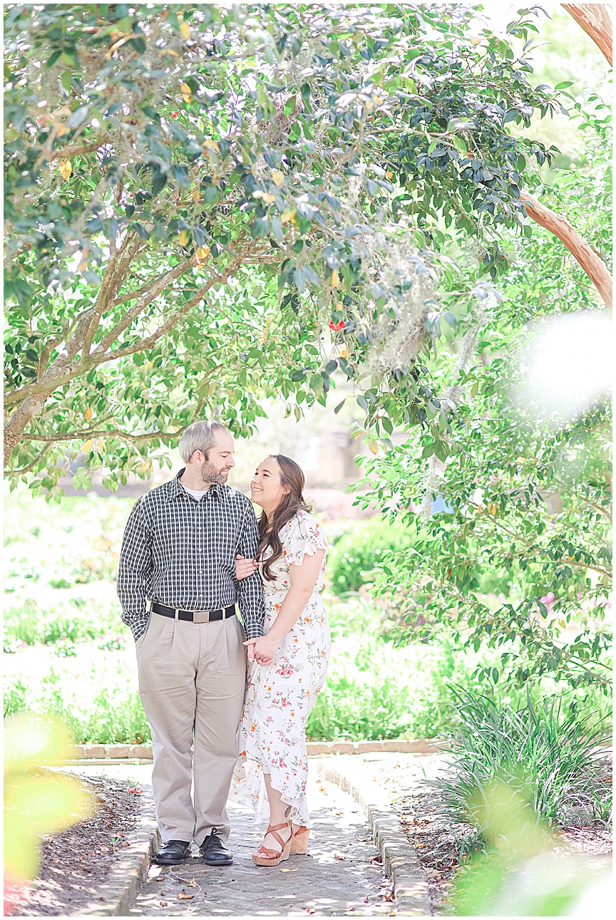 Boone Hall Plantation Engagement Session by Charleston Wedding Photographers April and Jared Meachum_1317.jpg