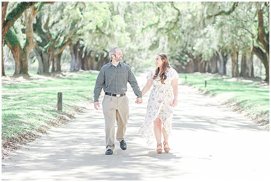 Boone Hall Plantation Engagement Session by Charleston Wedding Photographers April and Jared Meachum_1327.jpg