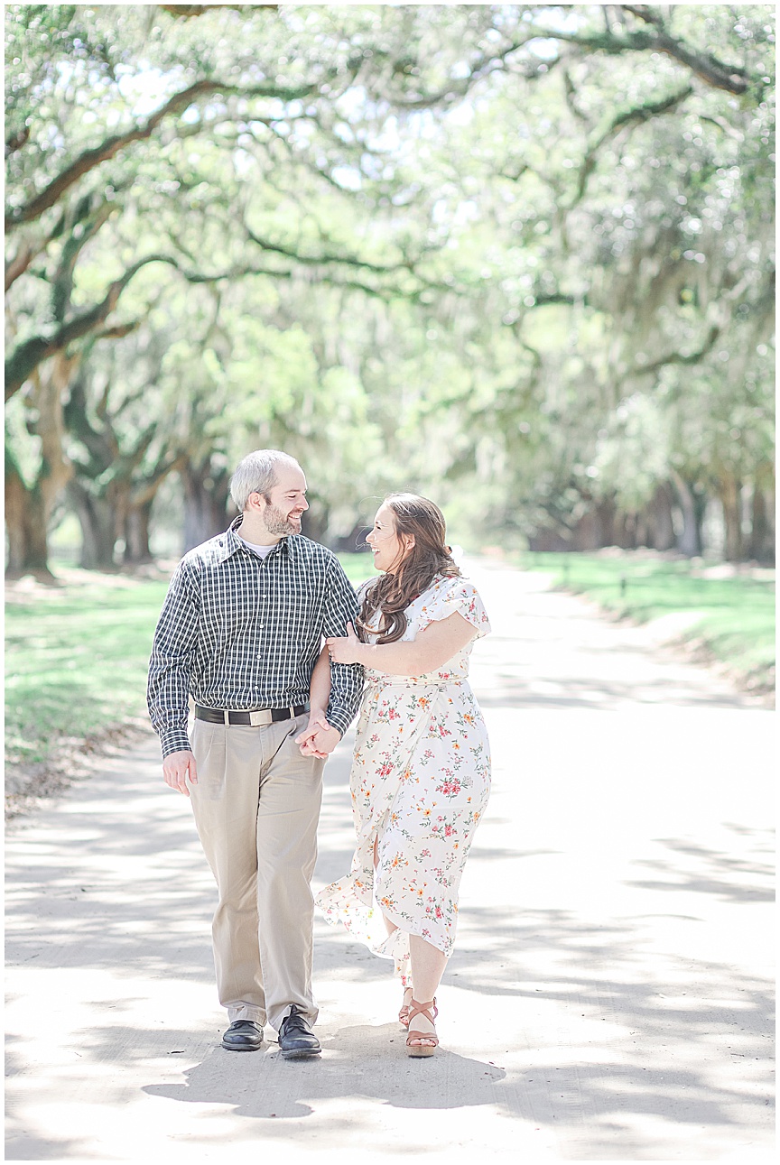 Boone Hall Plantation Engagement Session by Charleston Wedding Photographers April and Jared Meachum_1331.jpg